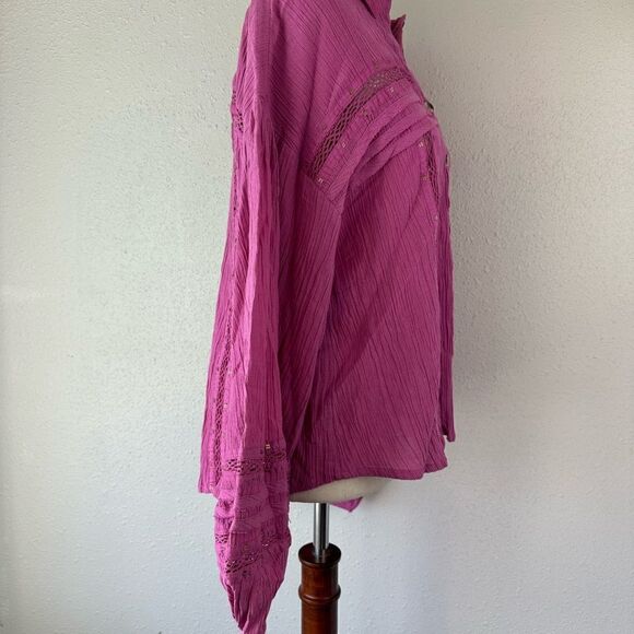 NWT Free People Women’s Button Up Top - Picture 4 of 7